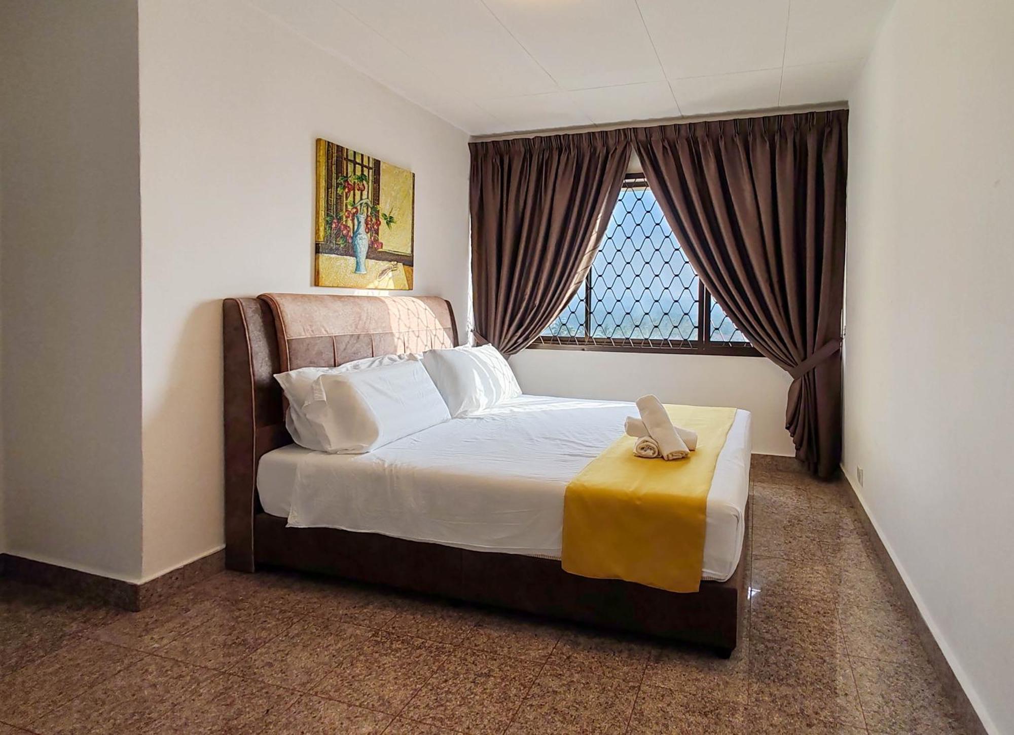 'Newly Refurbished' 'Sunny Seaview' At Regency With 2 Carpark By Shine Stay 포트딕슨 외부 사진